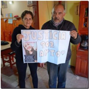 PAPAS-DE-ANTONELLA-ALVAREZ
